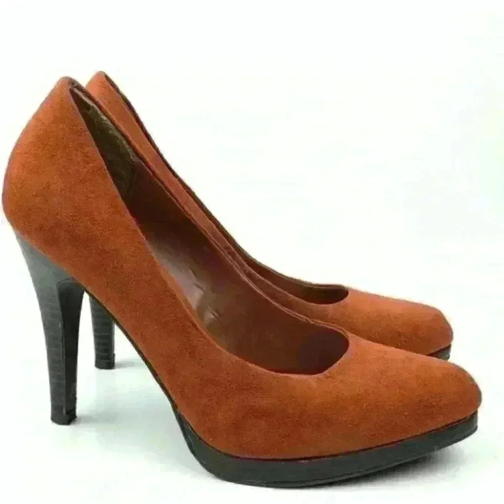 Apt 9 heels sz 6 orange rust faux suede platforms